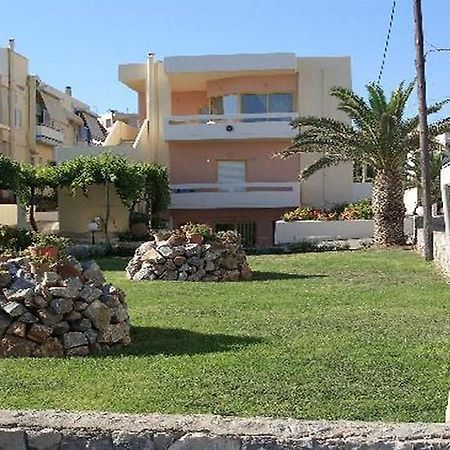 Danaos Beach Apartments Sfáka Eksteriør billede